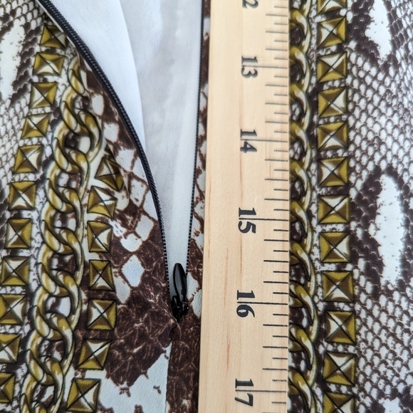 MICHAEL Kors Mixed Snake Print Georgette Shift Gold Chain Brown Dress Size 10 - Picture 12 of 15